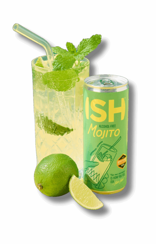 ISH Mojito w wysokiej szklance z miętą i limonką – bezalkoholowy koktajl gotowy do picia.