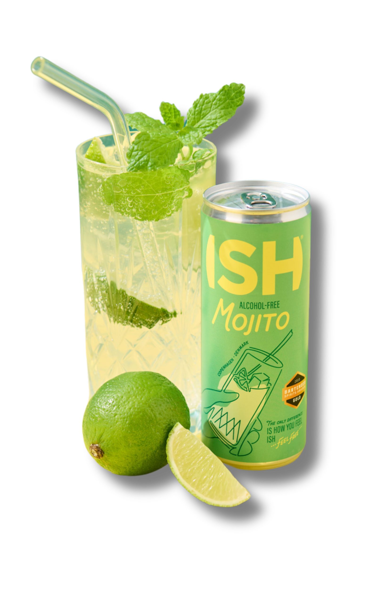ISH Mojito w wysokiej szklance z miętą i limonką – bezalkoholowy koktajl gotowy do picia.